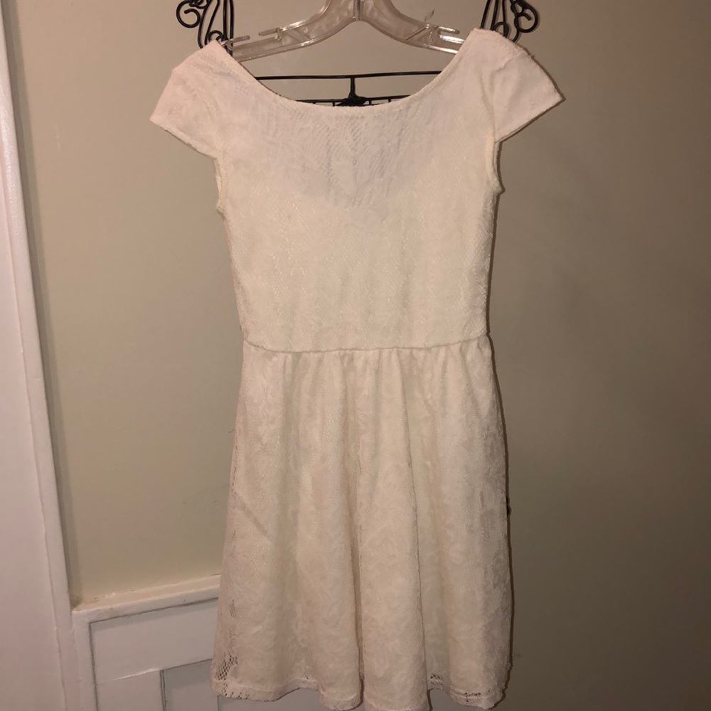 Very Condition Cream Mudd Lace Dress